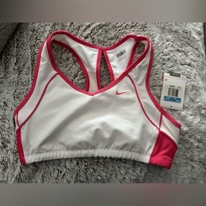 Nike Dri-fit Training Sports Bra NWT - Size M